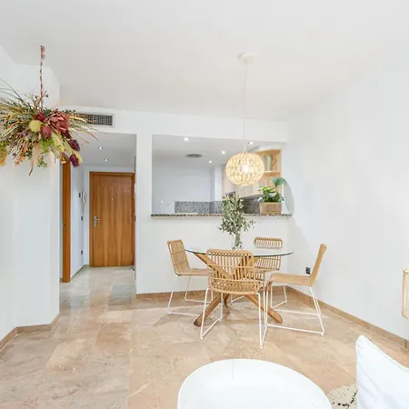 Milenial Marinapark - A Pie De Playa Con Piscina Y Parking Roses